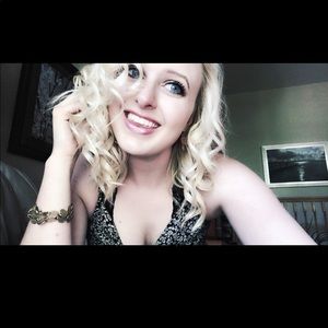 Meet your Posher, Meg